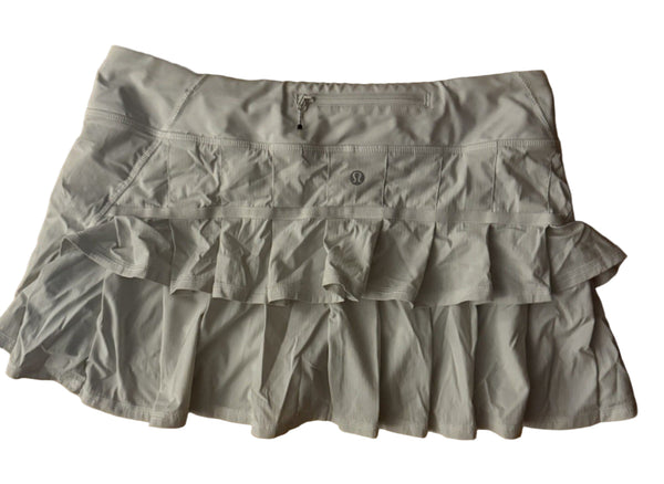 Lululemon Women’s White Ruffle Mini Skort Skirt Size 8 Activewear