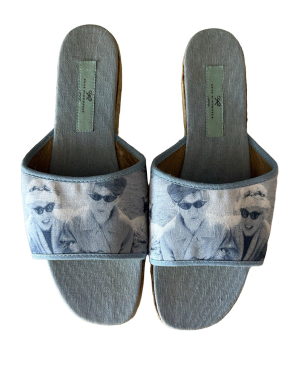 Anya Hindmarch ‐ Blue Laugh Ladies Sandal SIZE 39 RARE Worn Once