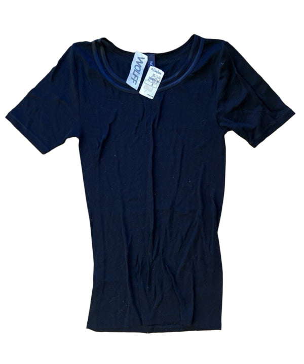 VTG Wolff Women’s Black Short Sleeve Fitted Thin T-Shirt Size Large