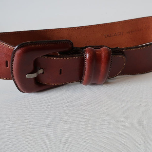 TAHARI Women's Brown Tan Cognac Leather Belt, Size Small (90)